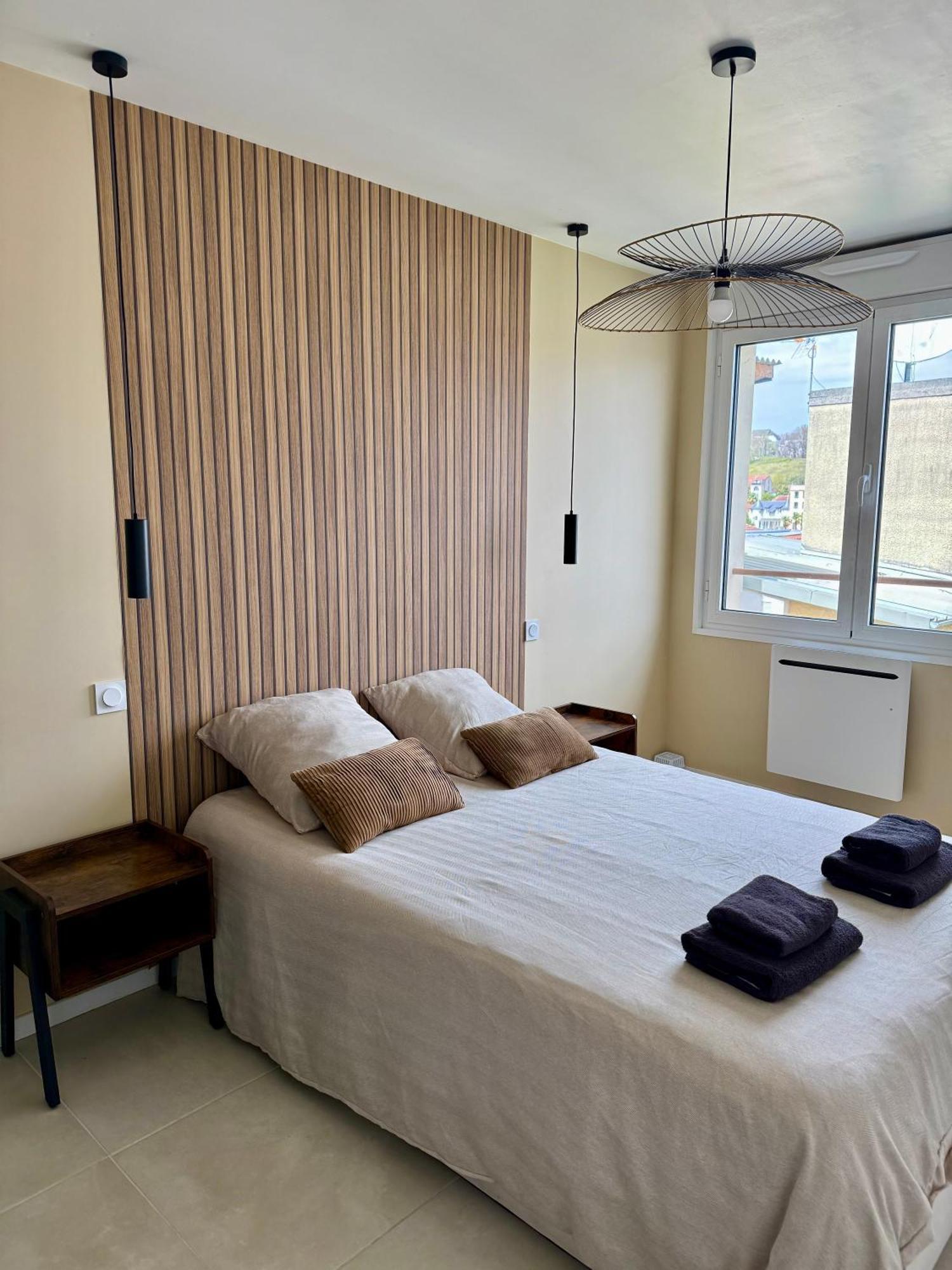 Appartement Neuf Contemporain ルルド エクステリア 写真